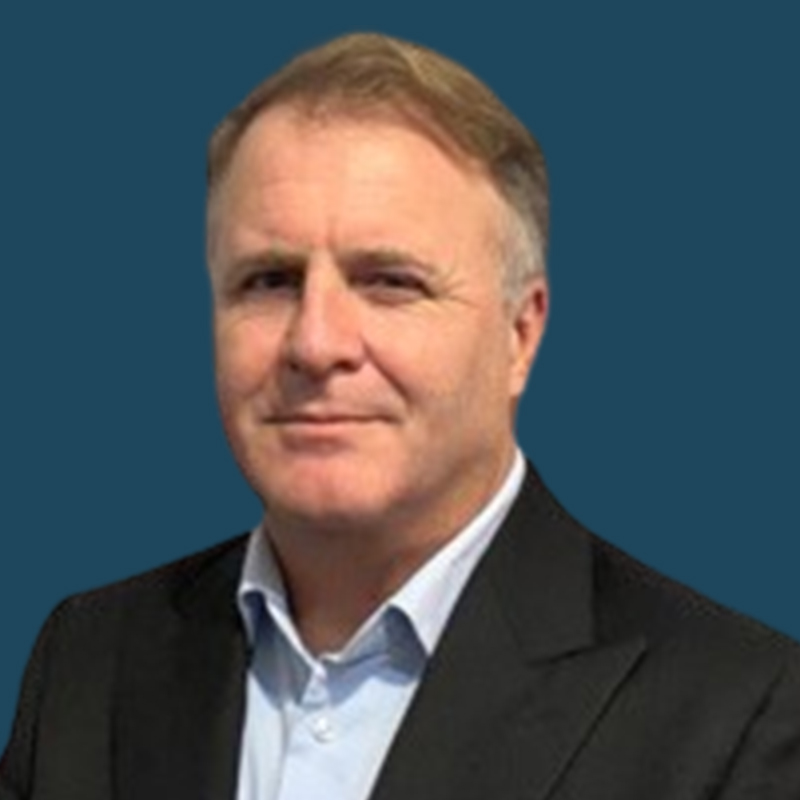 Head shot of Kevin Parer